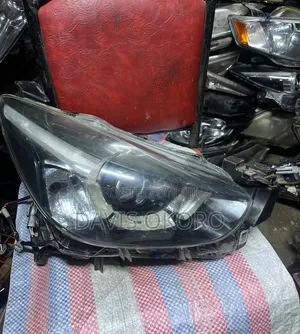 Mazda Demio Headlight (Used)