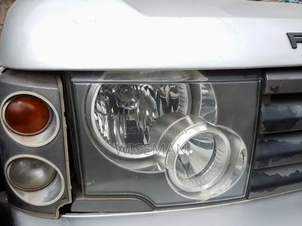 Range Rover Vogue HSE Headlights - 1