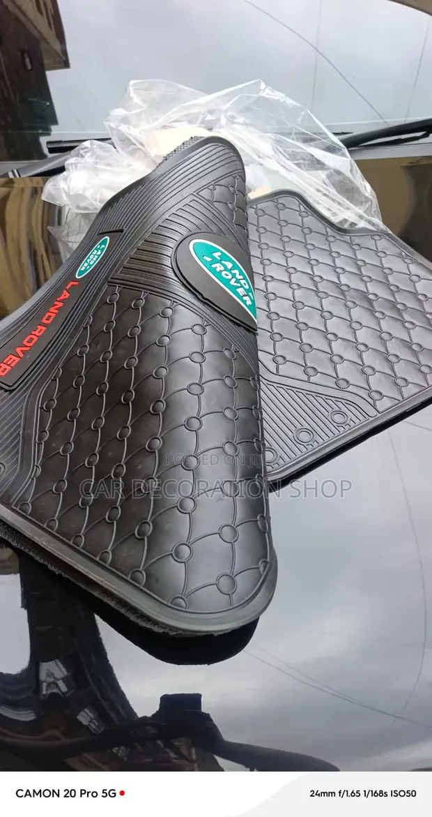 Land Rover Floor Carpet Mats - Brand New - 1