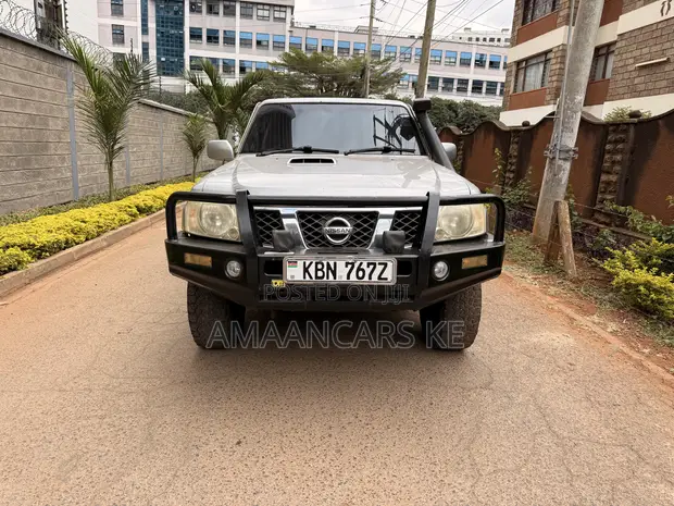2005 Nissan Patrol Y61 3.0L Turbo Diesel - 1