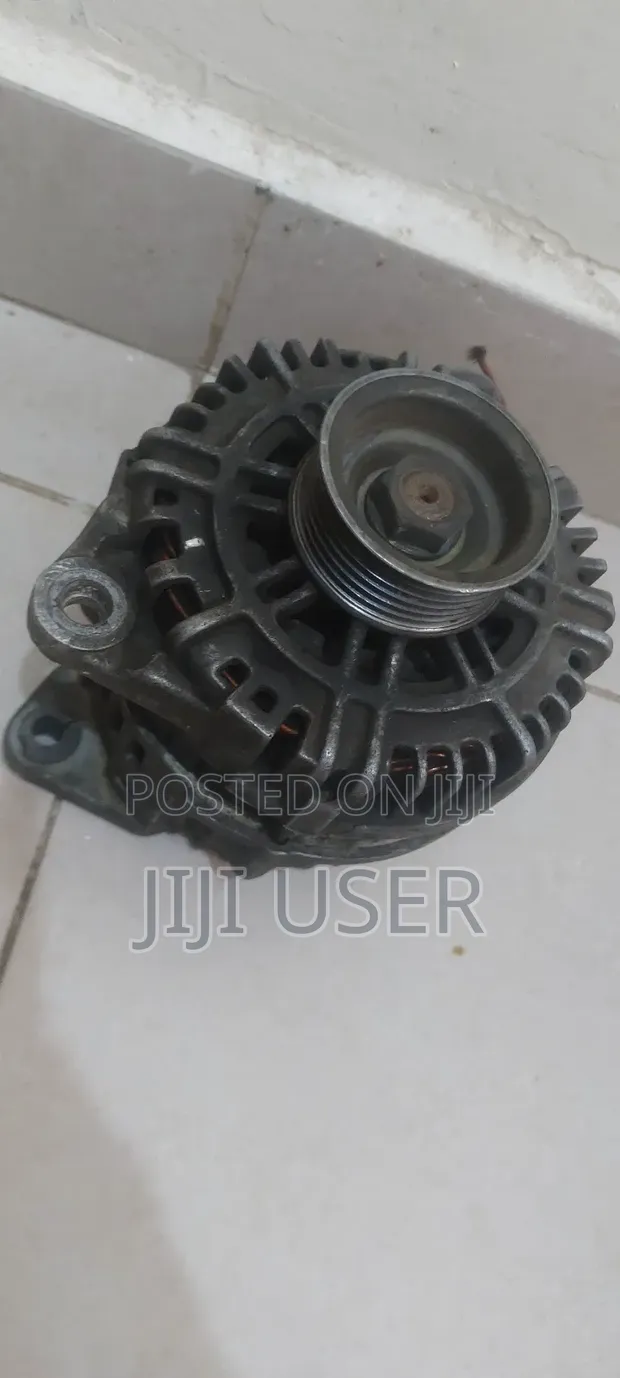 Nissan Teana VQ23 Alternator - 1