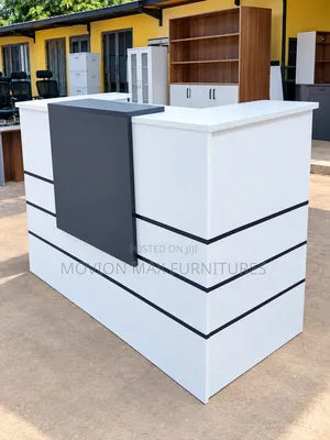 Boss Office Products 1.4m Reception Desk