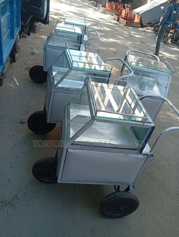 Trolley ya Mayai na Moshi - Mpya Kabisa - 1
