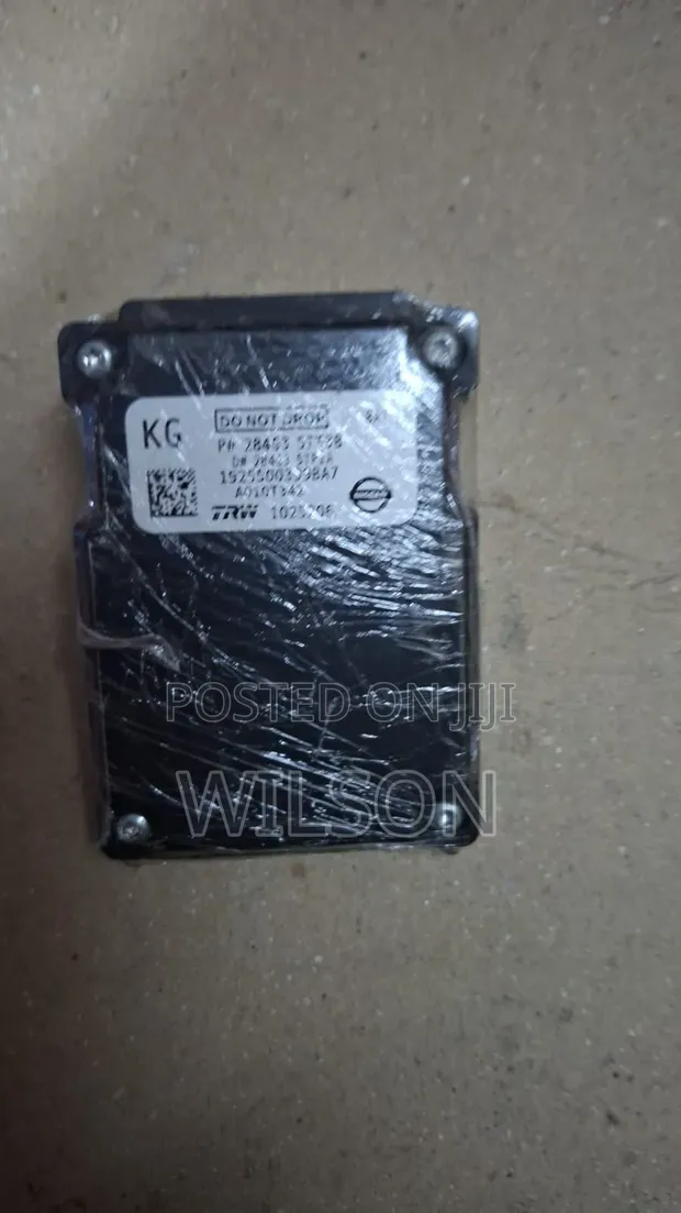 Nissan Note Front Windscreen Camera (2017-2020) - 1