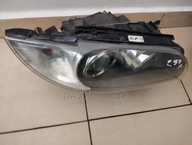 BMW 1 Series Headlights (Used) - 1
