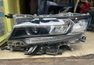 Toyota Land Cruiser Prado J150 Headlight