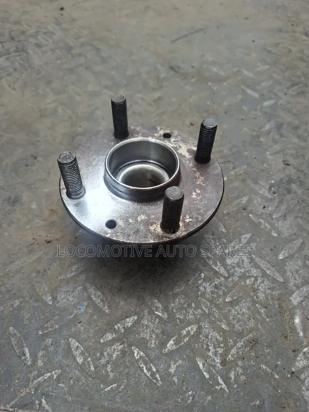 Mazda Demio 2000 2WD Rear Hub - 1