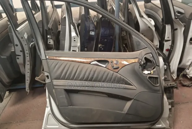 Mercedes W211 Door - Locally Used - 1