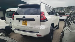 2020 Toyota Land Cruiser Prado 2.7 White