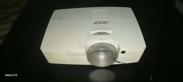 Acer X1123HP SVGA DLP Projector - 4000 Lumens - 1