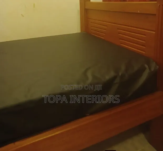 School Mackintosh Waterproof Mattress Covers for Kids - 1