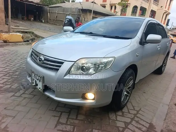 Toyota Axio 1.5 G 2WD 2011 Silver - 1