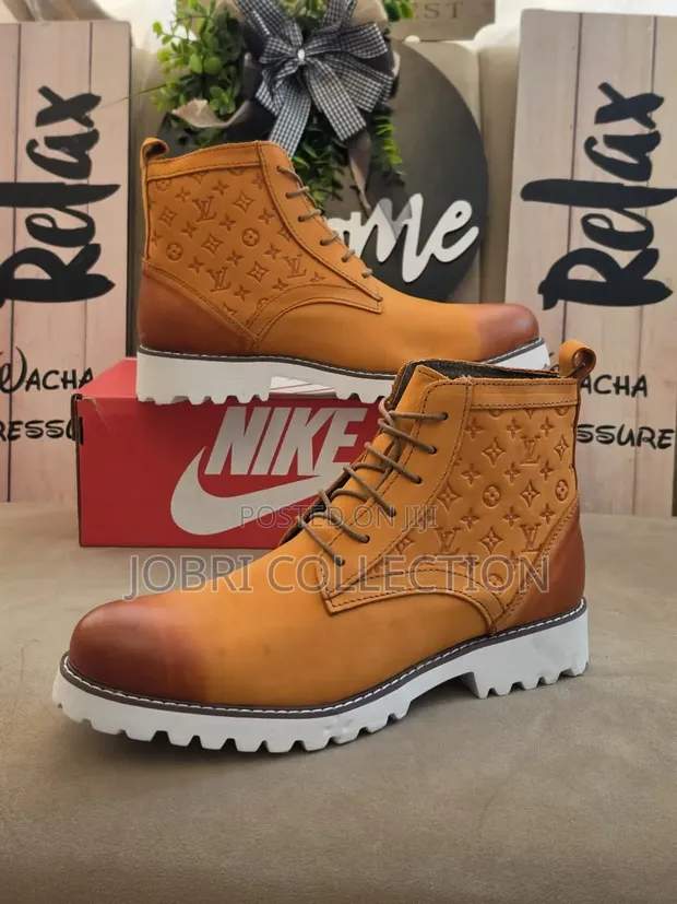 Timberland x Louis Vuitton Semi-Casual Boots - 1