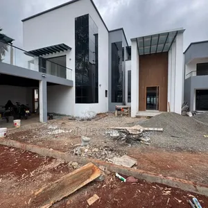 5 Bedroom Villa for Sale in Karen Plains