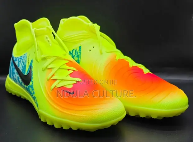 Nike Phantom Luna Academy Turf High Top Trainers - 1