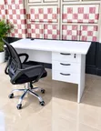 Boss Office Products Librarian's Reading Set Desk - 1