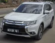 Mitsubishi Outlander 2016 White - 1