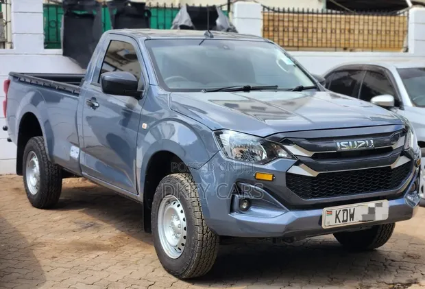Isuzu D-MAX 2025 Single Cab Pickup - 1
