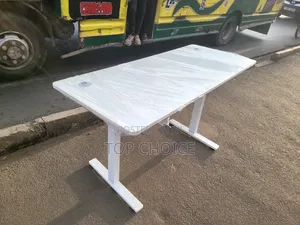 Electric Monitored Adjustable Desk 1.4m