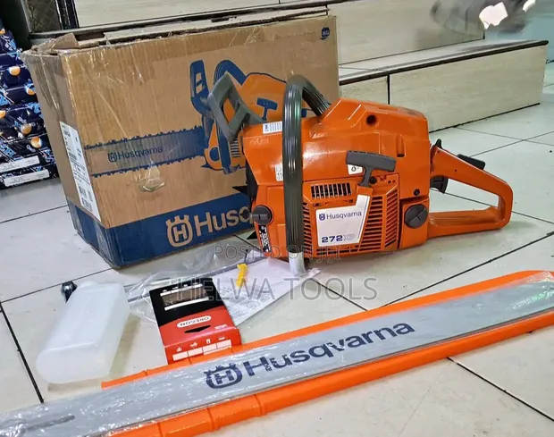 Husqvarna 272 Power Saw - 1