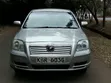 Toyota Avensis 2005 Silver - 4