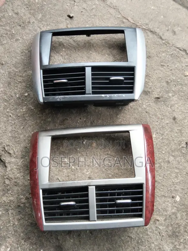 Subaru Impreza Radio Console - 1
