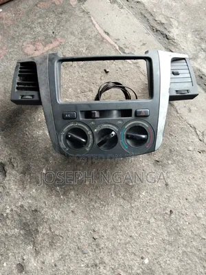 Toyota Hilux Vigo AC Control Unit