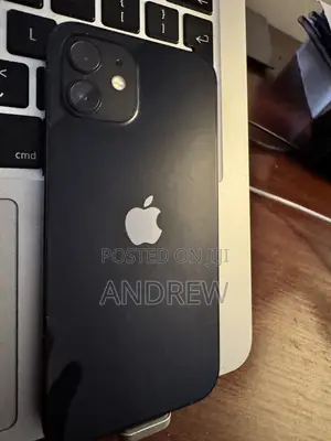 Apple iPhone 12 64GB Black