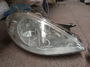 Mercedes-Benz A-Class 2006 Headlight (Japan)