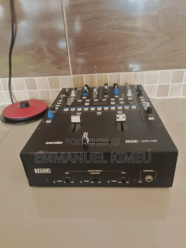 Rane 62 DJ Mixer - 1