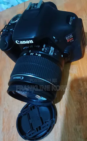 Canon EOS 600D (Rebel T3i) DSLR Camera + Kit Lens
