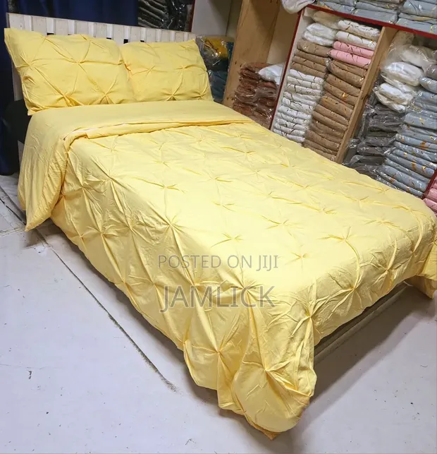 Mustard Pintuck Design Duvet Cover Set - 1