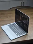 Apple MacBook Air 2025 M4 13-inch 24GB RAM 512GB SSD - 4
