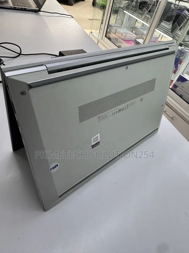 HP EliteBook 840 G8 Laptop 16GB RAM, 512GB SSD - 1