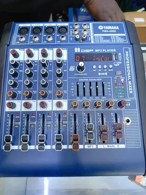 Yamaha 4-Channel Mixer