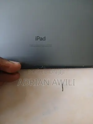 Apple iPad 9.7 64GB Gray (Activation Locked)