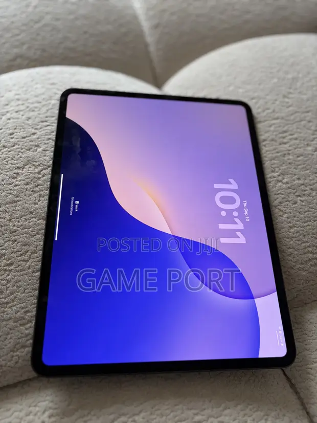 Apple iPad Pro 13" (2025) 256GB Gray - 1