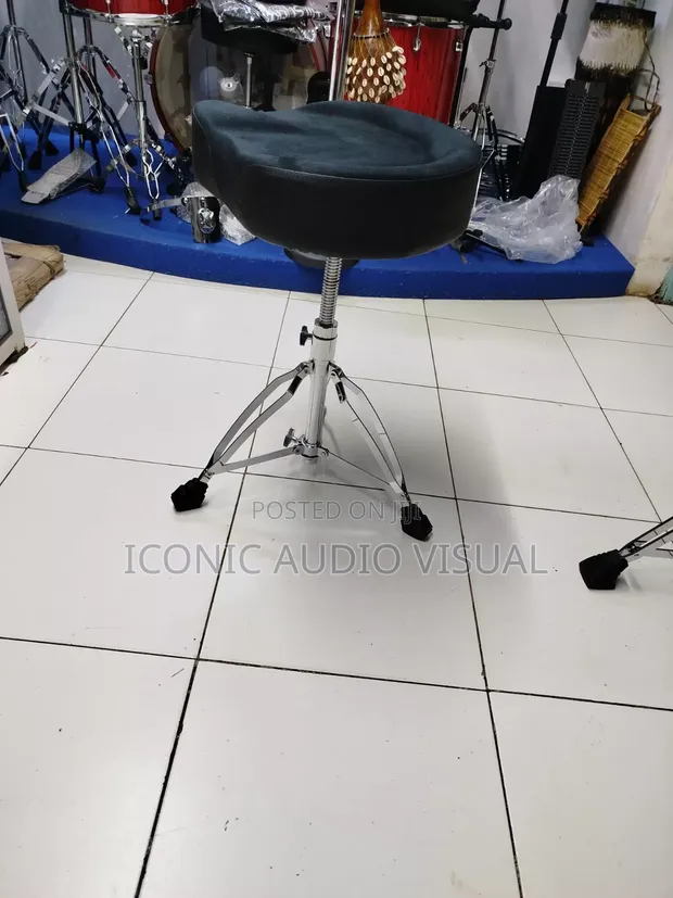Donner Heavy Duty Drum Throne - 1