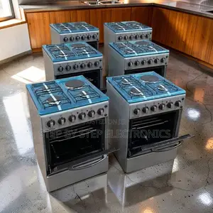 3 Gas Burners + 1 Electric Standing Cooker