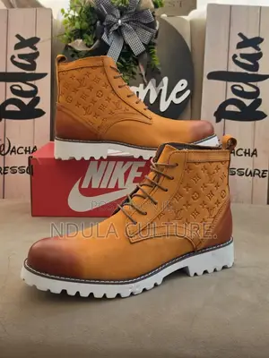 Timberland Logo Printed White Sole Boots