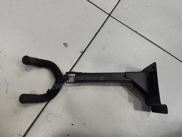 Guitar Stand Holder - Brand New - 1