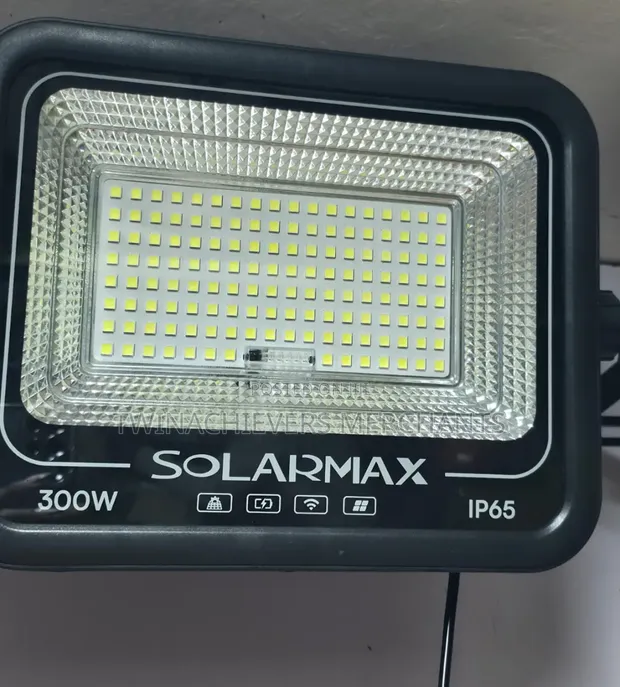 Solarmax 300W Solar Floodlight - 1