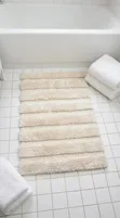 Luxury Plush Striped Bathmat (20"x32") - 2
