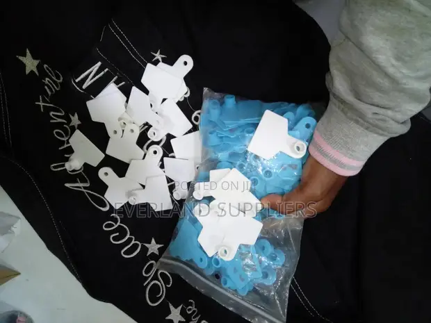 Sun Resistant Ear Tags - 100 PCS - 1
