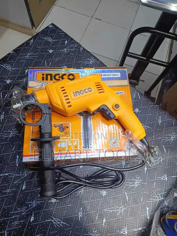 INGCO 800W Rotary Hammer Drill - 1