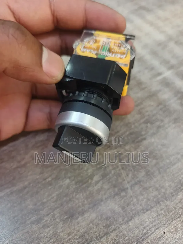 On/Off Selector Switch - Brand New - 1