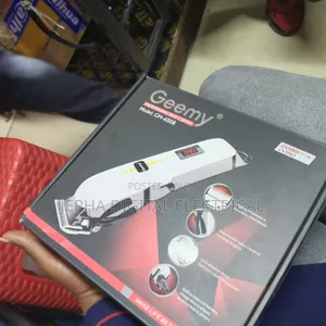 Rechargeable Geemy Cordless Shaving Machine