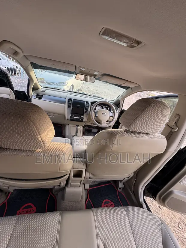 Nissan Tiida 2010 Black - 1
