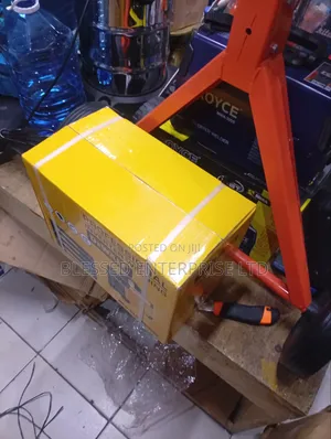 Brand New DeWalt Industrial Welding Machine 500 Amps