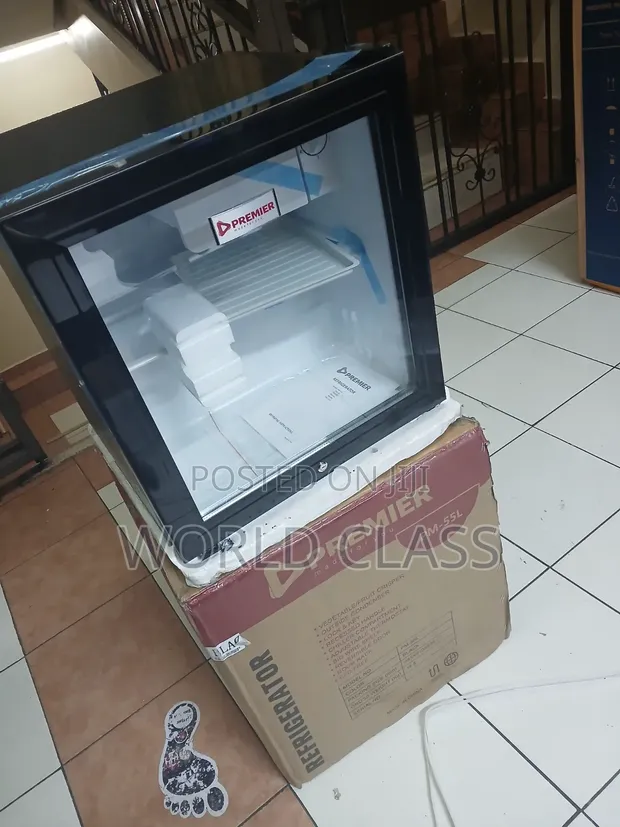 Premier PM-55L Compact Mini-Fridge - 1
